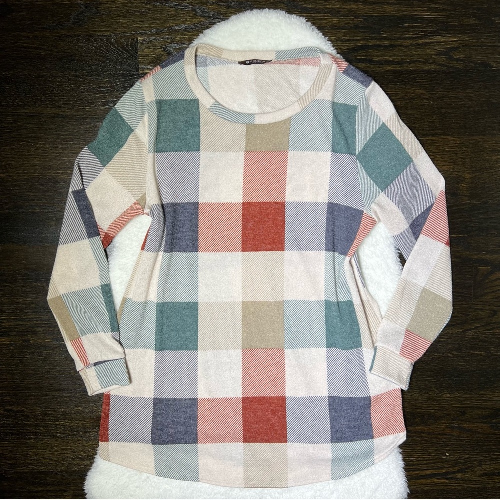 BomBom Buffalo Plaid Lightweight Scoop Neck Sweater